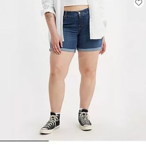 Levis Mid-length shorts hypersoft